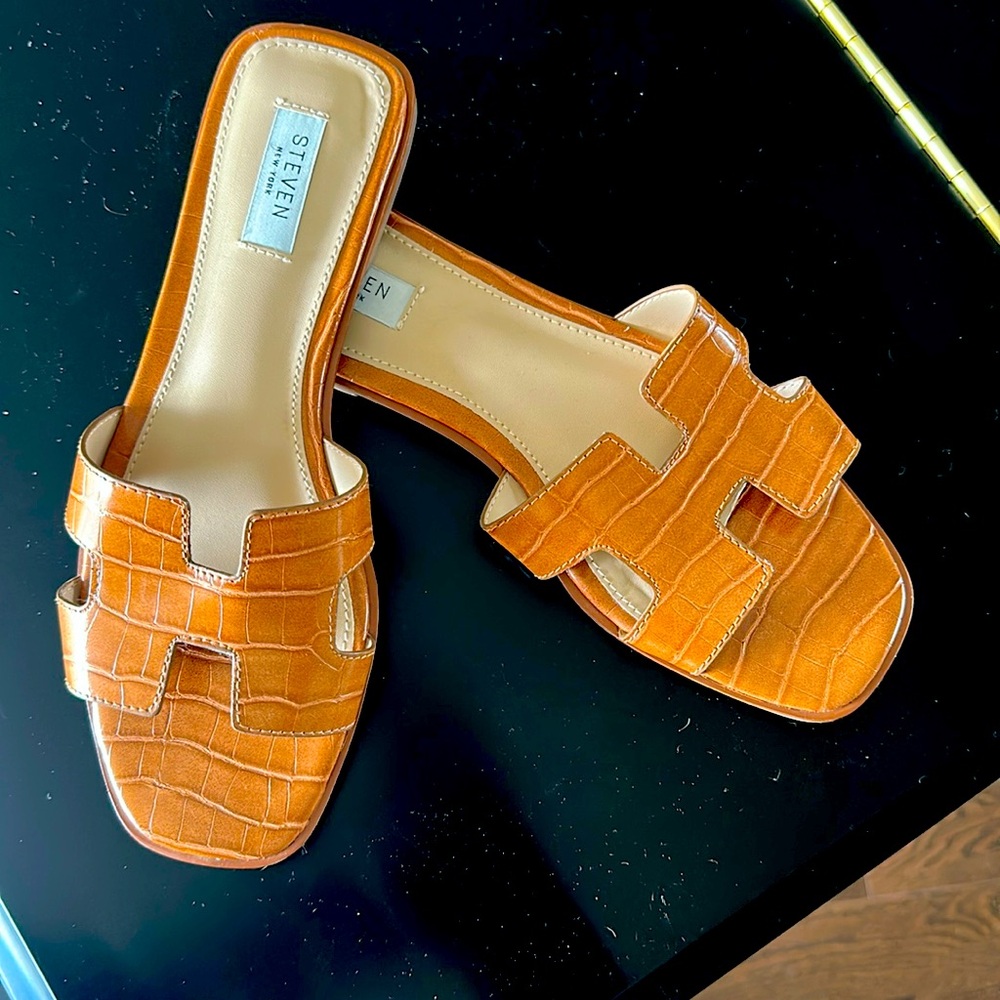 Steve Madden sandals